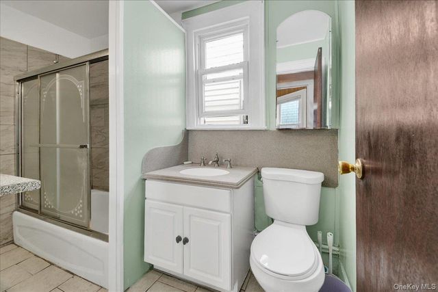 681 E 243rd Street, Bronx, NY 10470