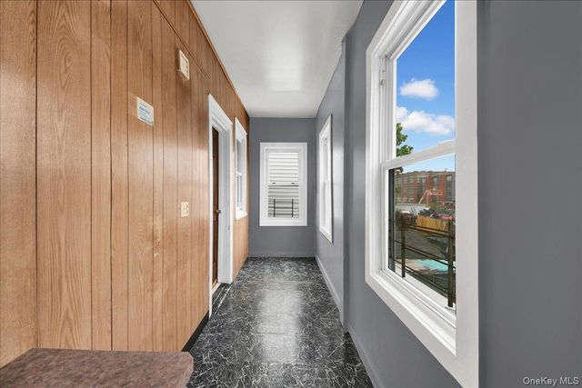 681 E 243rd Street, Bronx, NY 10470