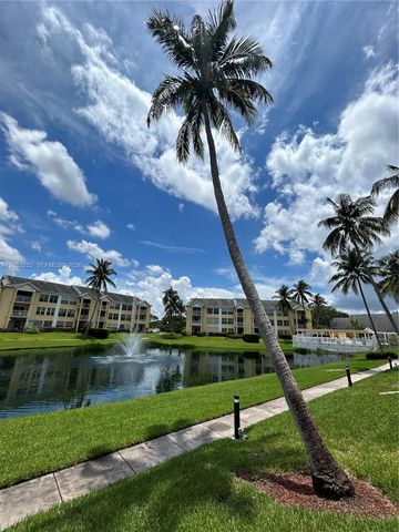 6324 La Costa Drive B, Boca Raton, FL 33433