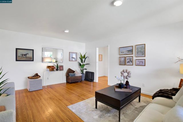 4835 Kathleen Ave, Castro Valley, CA 94546