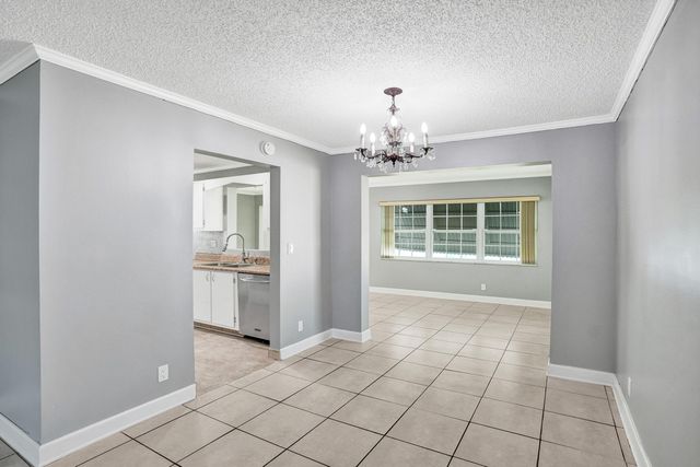 1013 SW 15th Street, Boynton Beach, FL 33426