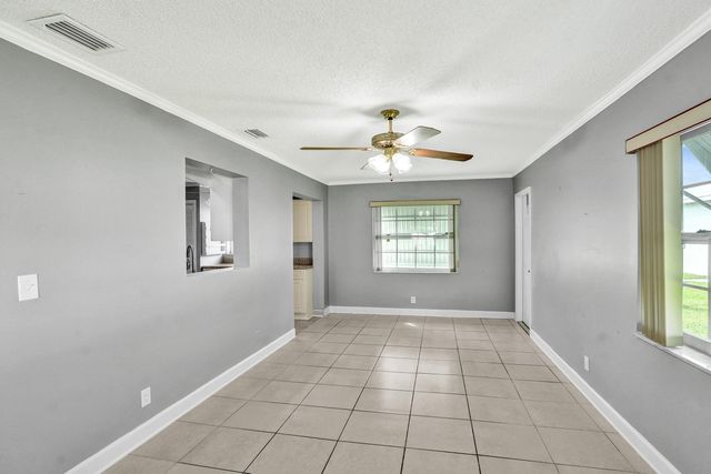 1013 SW 15th Street, Boynton Beach, FL 33426