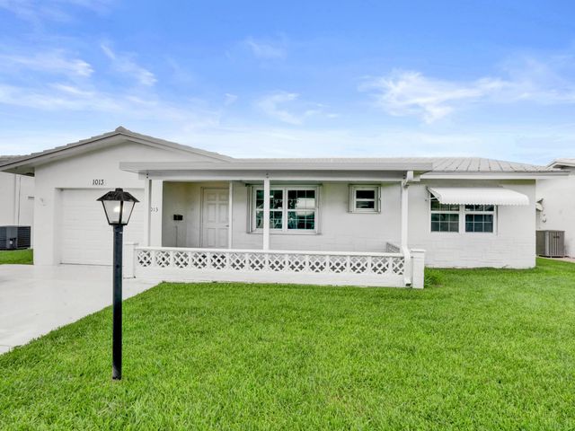 1013 SW 15th Street, Boynton Beach, FL 33426