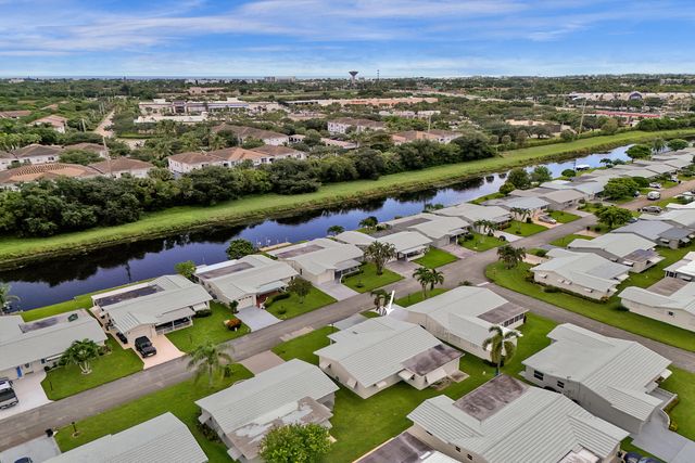 1013 SW 15th Street, Boynton Beach, FL 33426