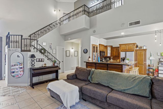 11620 SAINT THOMAS Way, El Paso, TX 79936