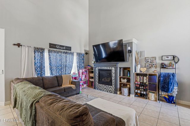 11620 SAINT THOMAS Way, El Paso, TX 79936