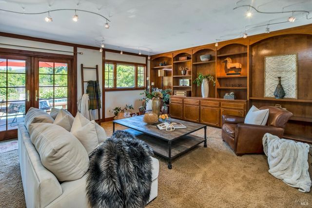 4038 E 3rd Ave, Napa, CA 94558