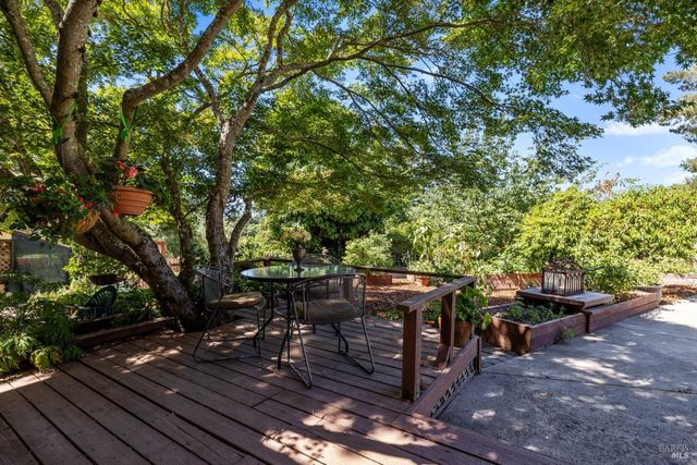 4038 E 3rd Ave, Napa, CA 94558