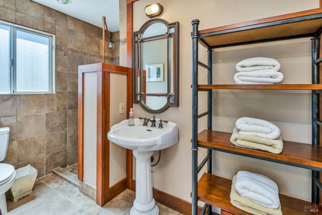 4038 E 3rd Ave, Napa, CA 94558