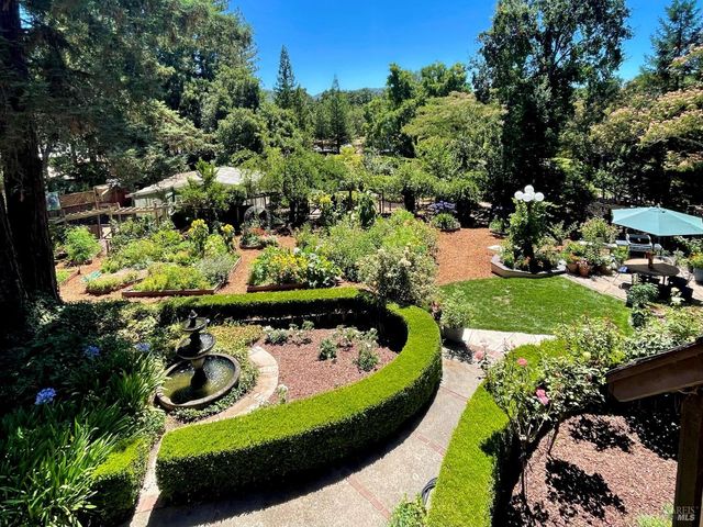 4038 E 3rd Ave, Napa, CA 94558