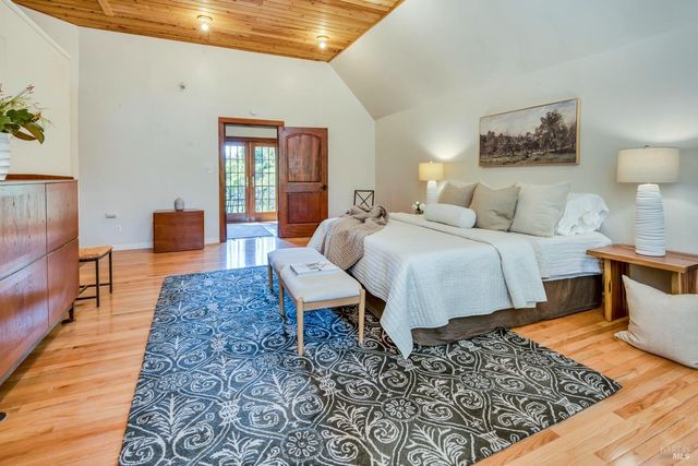 4038 E 3rd Ave, Napa, CA 94558