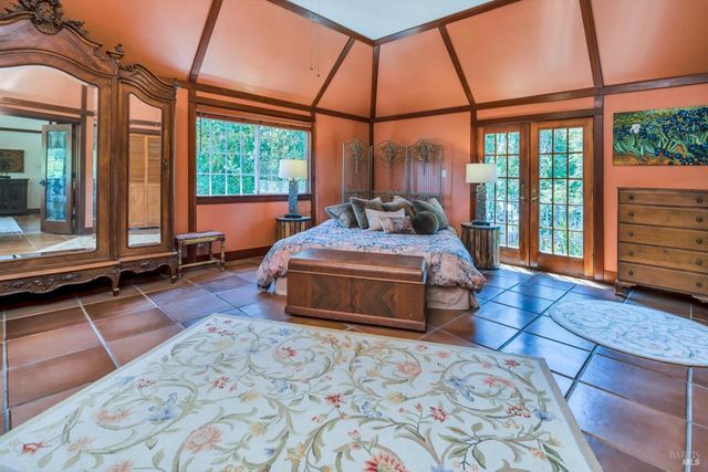 4038 E 3rd Ave, Napa, CA 94558