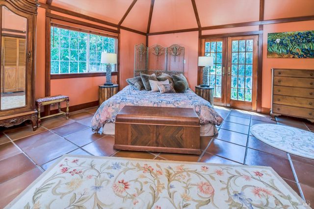 4038 E 3rd Ave, Napa, CA 94558