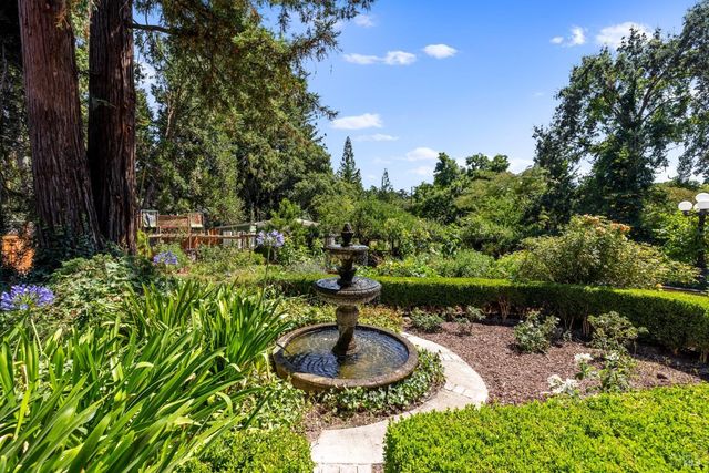 4038 E 3rd Ave, Napa, CA 94558