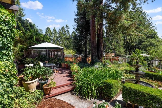 4038 E 3rd Ave, Napa, CA 94558