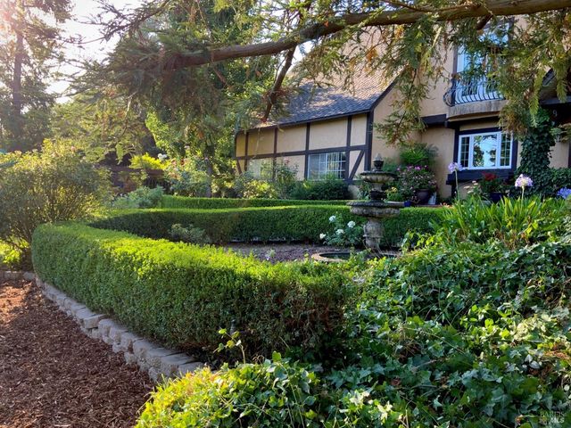 4038 E 3rd Ave, Napa, CA 94558