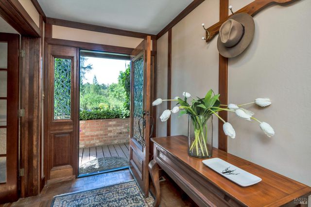 4038 E 3rd Ave, Napa, CA 94558