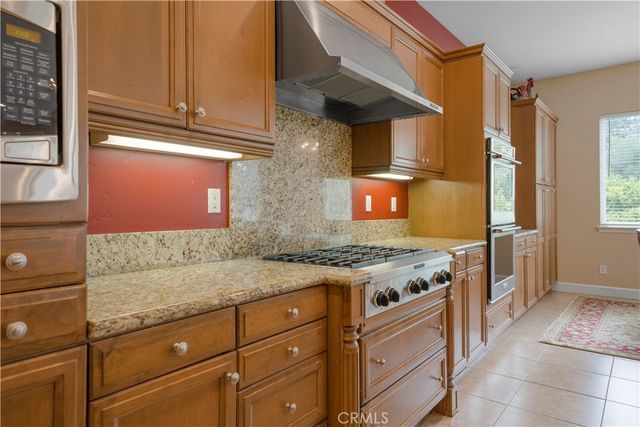 2555 Laurie Way, Arroyo Grande, CA 93420