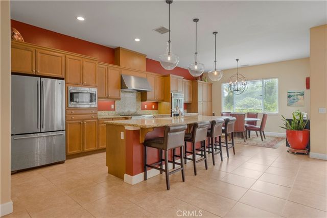 2555 Laurie Way, Arroyo Grande, CA 93420