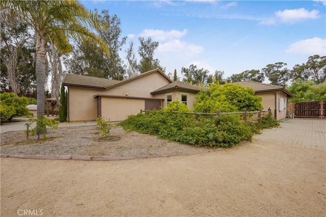 2555 Laurie Way, Arroyo Grande, CA 93420