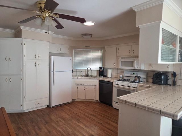 6546 Greencreek Way, Citrus Heights, CA 95621