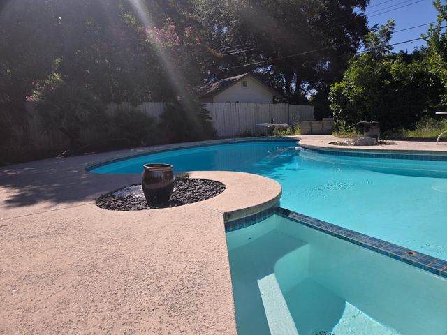 6546 Greencreek Way, Citrus Heights, CA 95621