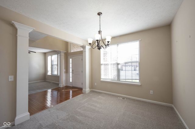 13086 Avon Cross Way, Fishers, IN 46037