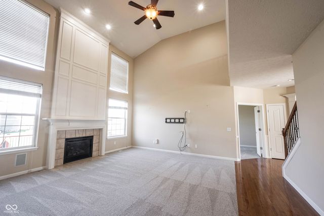 13086 Avon Cross Way, Fishers, IN 46037