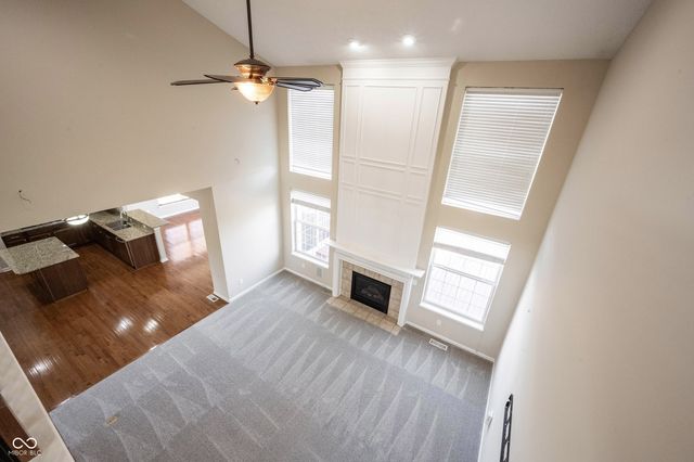 13086 Avon Cross Way, Fishers, IN 46037