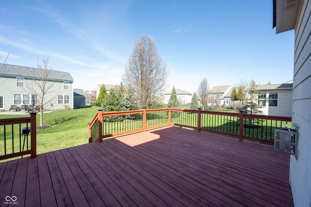 13086 Avon Cross Way, Fishers, IN 46037