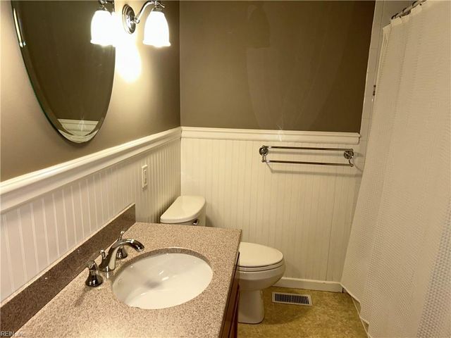 409 Concord RD, Portsmouth, VA 23701