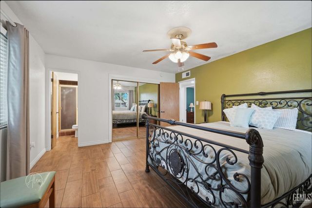 253 E McKee Road, Bakersfield, CA 93307