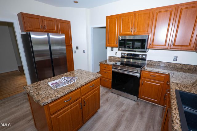 813 Vestavia Woods Drive Drive, Raleigh, NC 27615