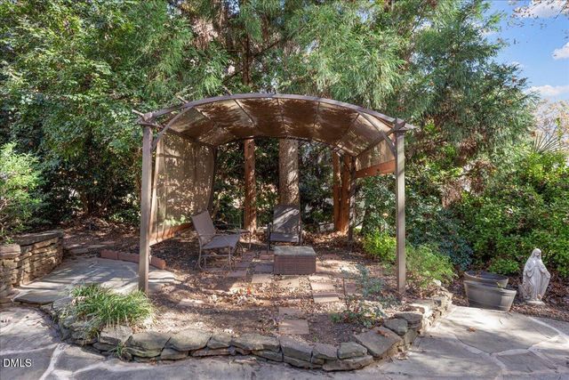 813 Vestavia Woods Drive Drive, Raleigh, NC 27615