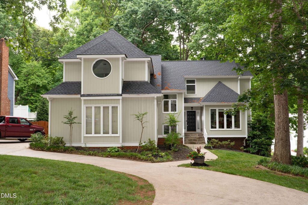 813 Vestavia Woods Drive Drive, Raleigh, NC 27615