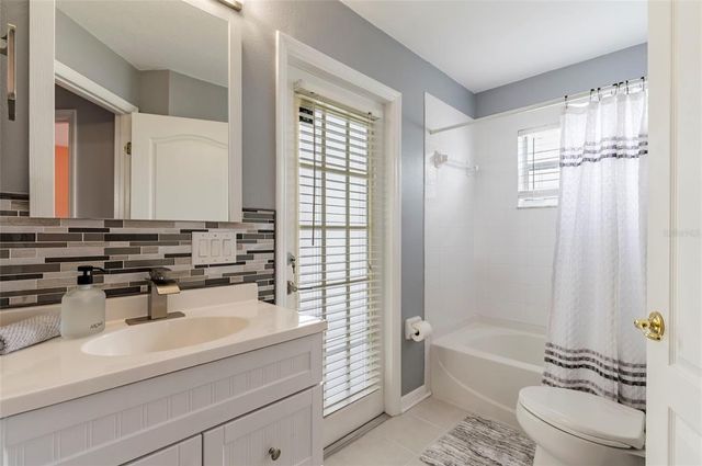 10811 LAKESIDE VISTA DRIVE, Riverview, FL 33569
