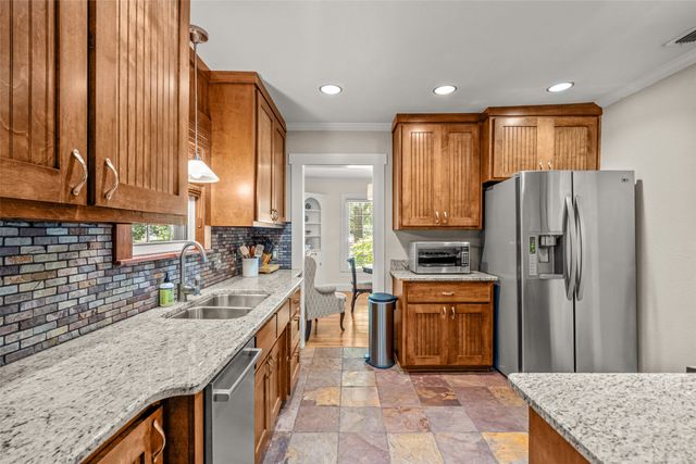 5329 Pershing Avenue, Fort Worth, TX 76107