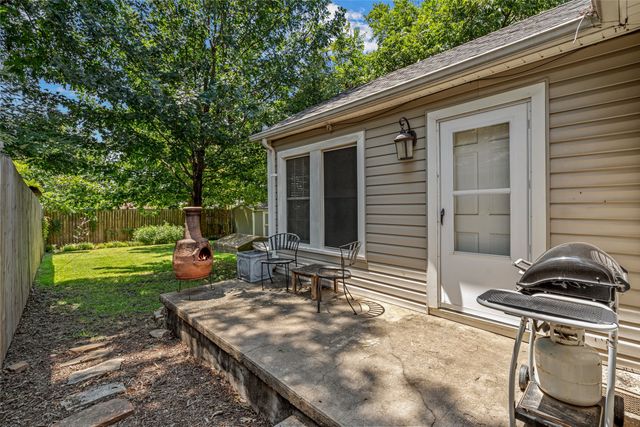 5329 Pershing Avenue, Fort Worth, TX 76107