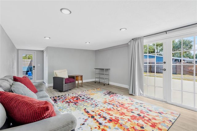 6890 80TH AVENUE N, Pinellas Park, FL 33781