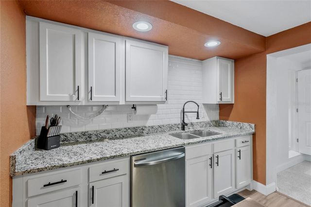 6890 80TH AVENUE N, Pinellas Park, FL 33781