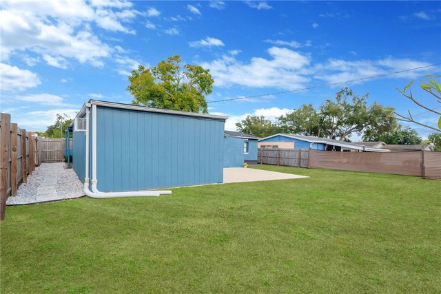 6890 80TH AVENUE N, Pinellas Park, FL 33781