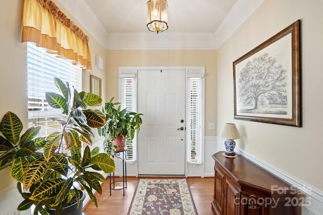 8045 Marie Roget Way, Charlotte, NC 28277