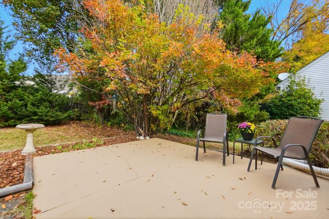 8045 Marie Roget Way, Charlotte, NC 28277