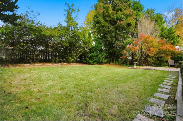 8045 Marie Roget Way, Charlotte, NC 28277