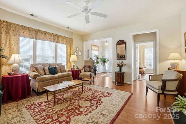 8045 Marie Roget Way, Charlotte, NC 28277