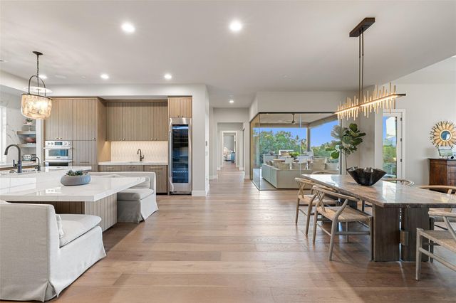 6404 Madrone Tree LN, Austin, TX 78738