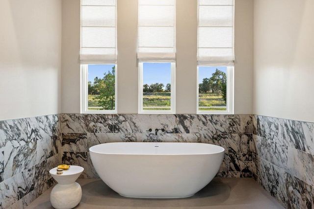 6404 Madrone Tree LN, Austin, TX 78738