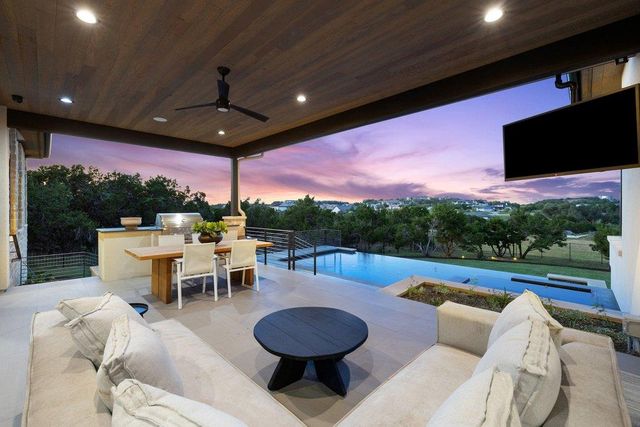 6404 Madrone Tree LN, Austin, TX 78738