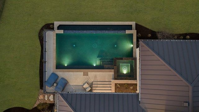 6404 Madrone Tree LN, Austin, TX 78738