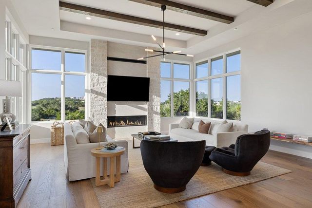 6404 Madrone Tree LN, Austin, TX 78738